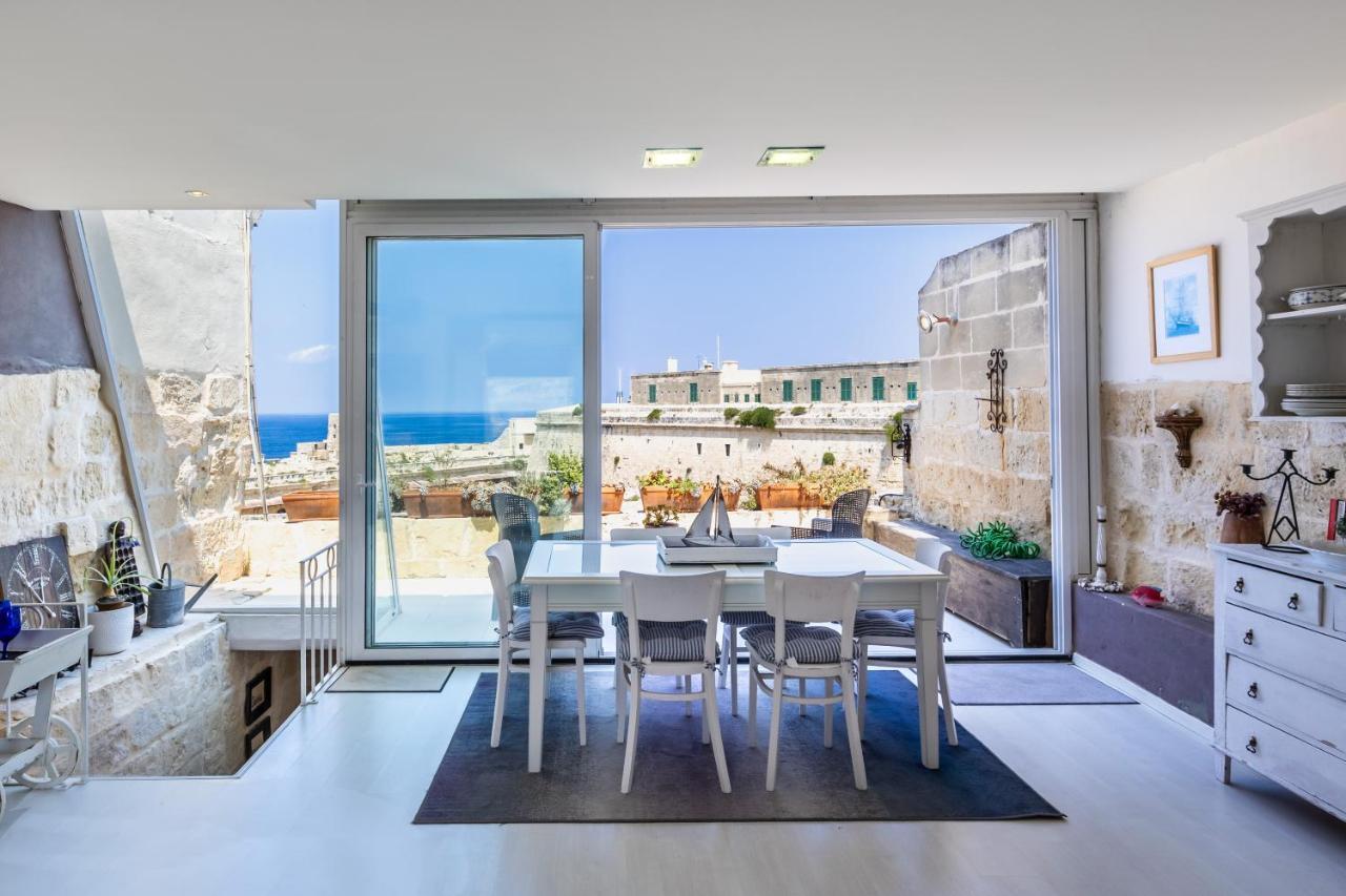 Valletta Bastions Seafront House Buitenkant foto